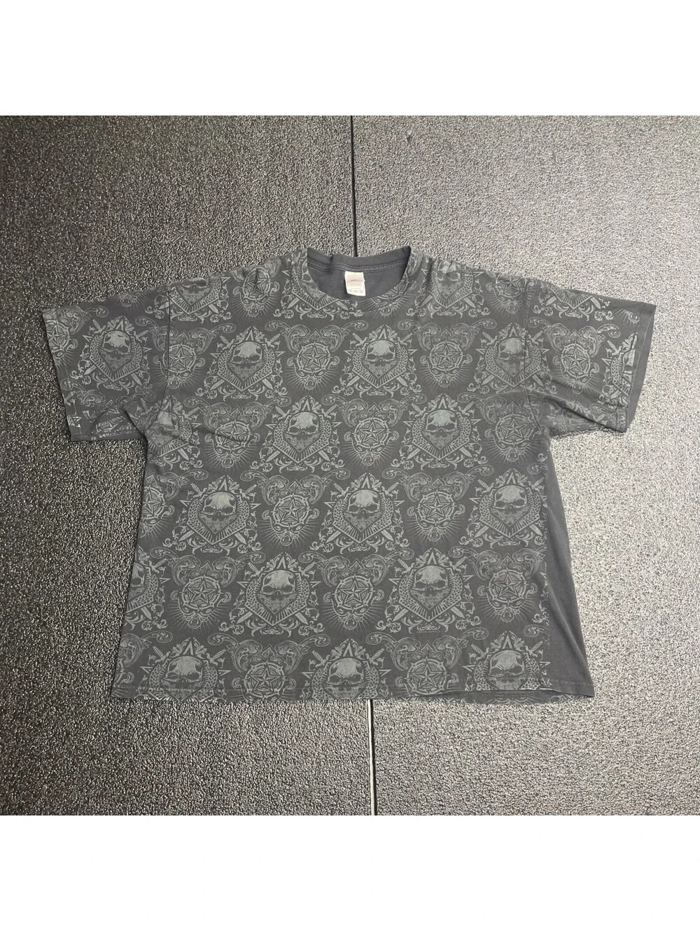 Tennessee River Y2K Skull Graphic Black Grey Shirt 3XL Short/Wide Double Stitch